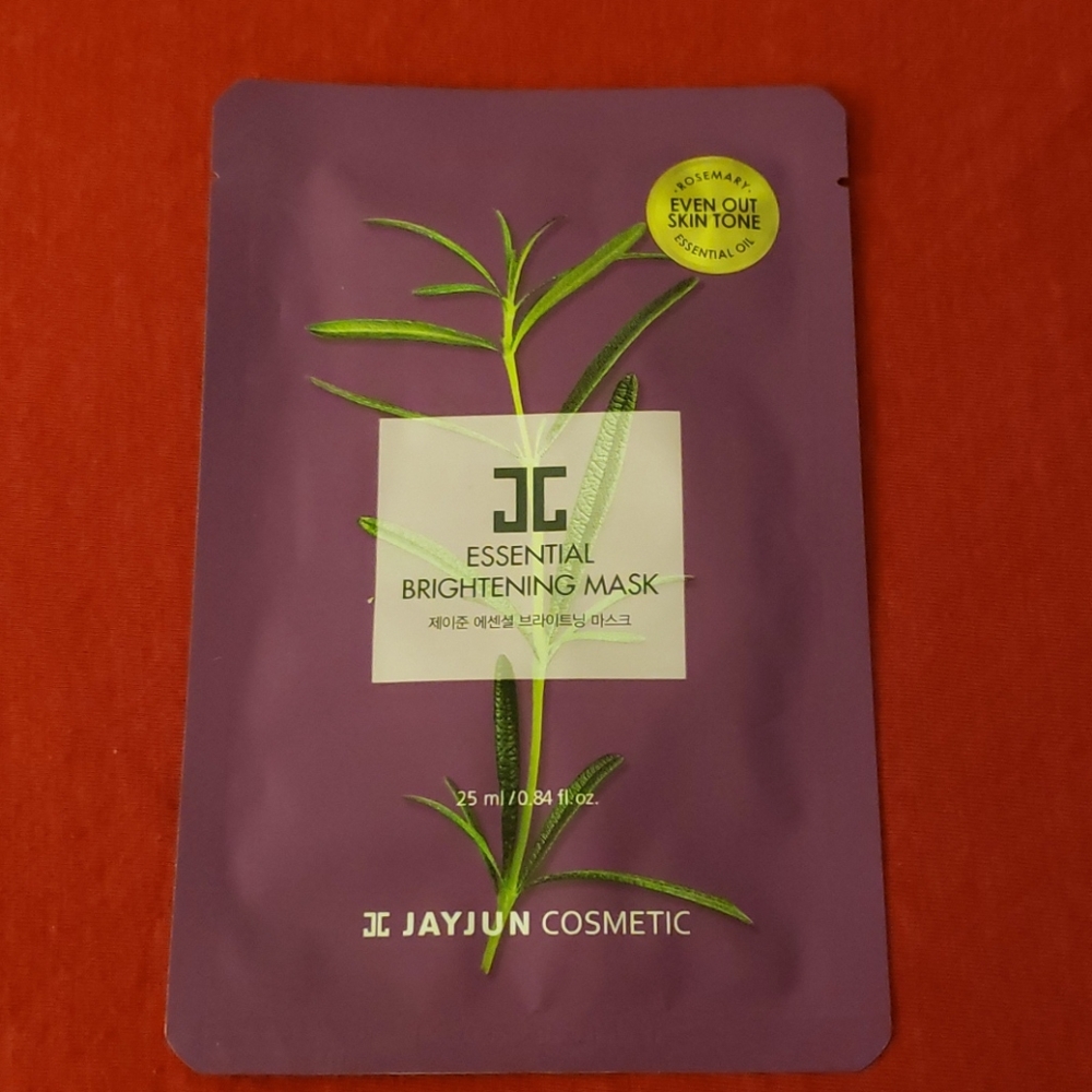 *4 for $10-CLOSET CLEANOUT* Rosemary Face Mask